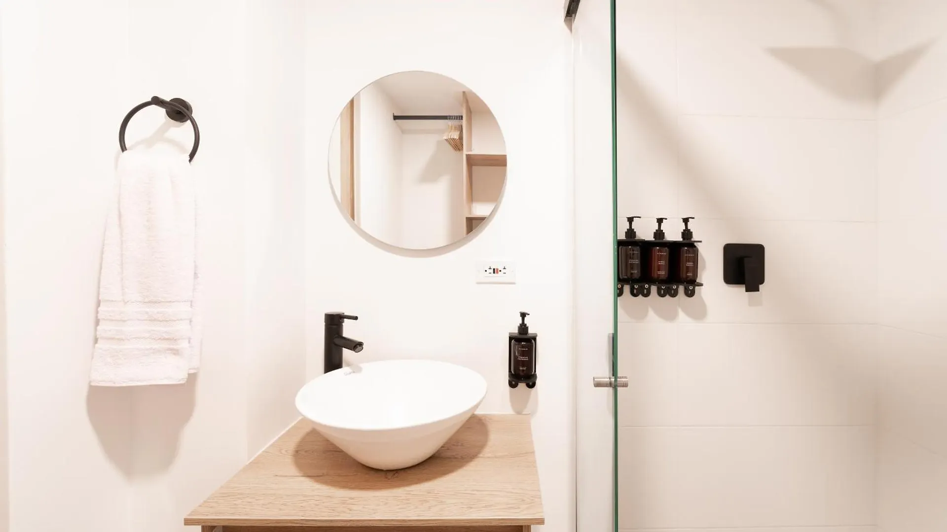 Aparthotel Oliving By Wynwood House Medellín