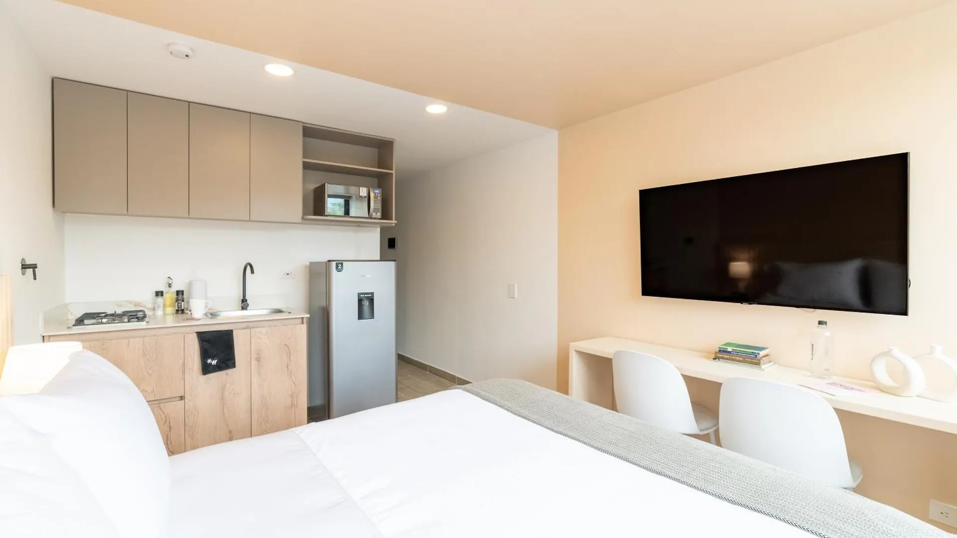 Oliving By Wynwood House Aparthotel Medellín 0*,  Colombia